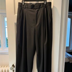 BANANA REPUBLIC Black Pleated Trousers